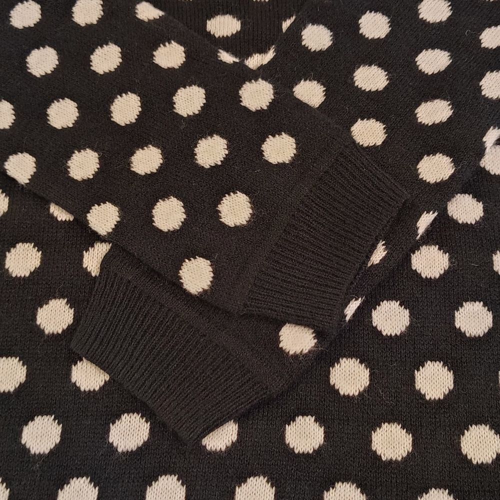 H&M Black & White Polka Dot Sweater Sz Small - Picture 12 of 14